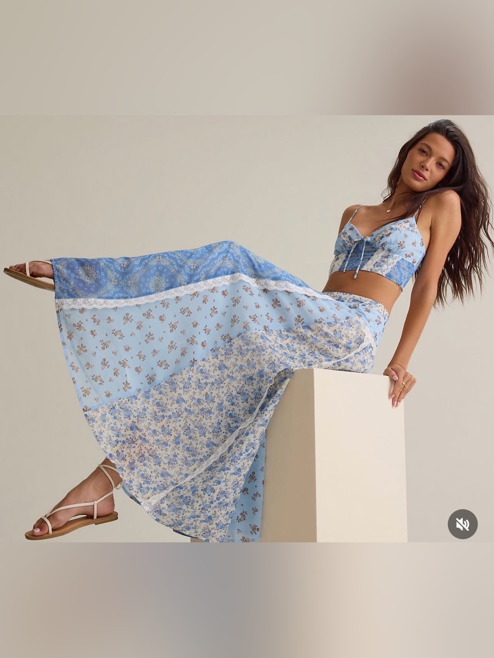 Altar’d State Viral Buttercup Matching Set Blue Lace-Trim Skirt and Top XL 2 pie